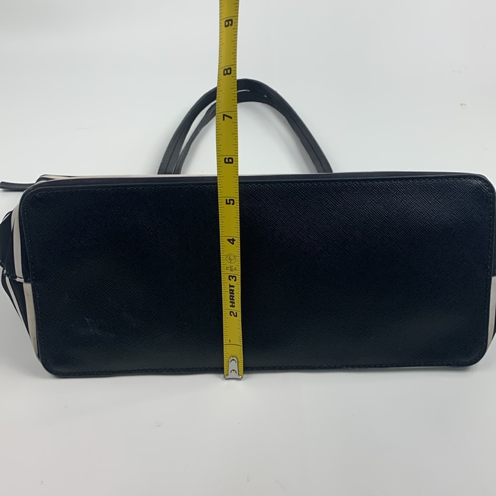 Kate Spade Black White Striped Tote shoulder Bag Gold Zip close Leather straps - Picture 10 of 15